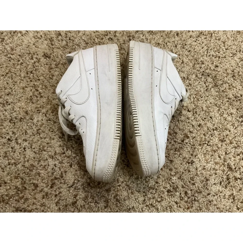 NIKE AIR‎ MAX WOMENS SHOES SIZE 7.5